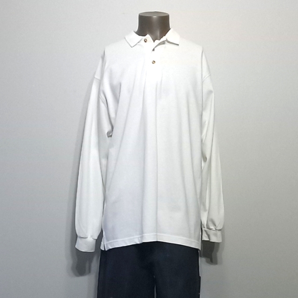 Comfortable & Classic 1pc White Long sleeves shirt by Cumberland Bay